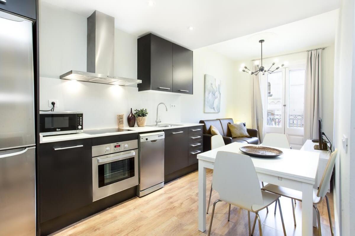 Centric 2bedroom In Ramblas 3 1a Lejlighed *