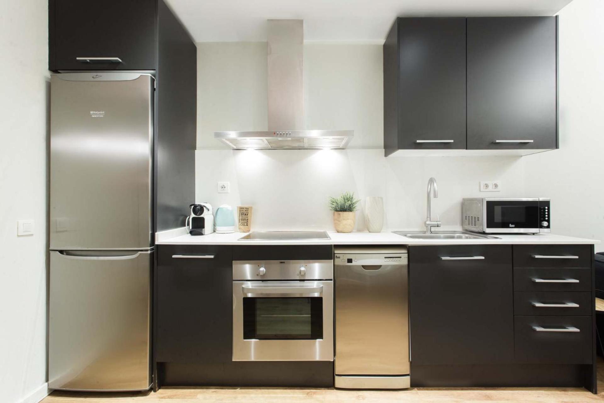 Centric 2bedroom In Ramblas 3 1a Leilighet